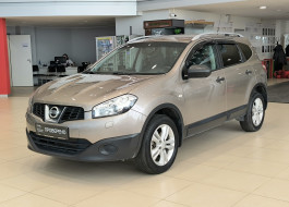 Nissan Qashqai+2