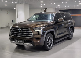 Toyota Sequoia