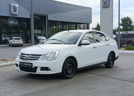 Nissan Almera