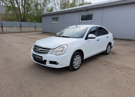 Nissan Almera