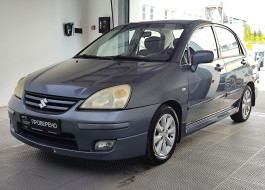Suzuki Liana