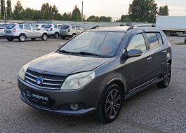 Geely MK Cross
