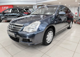 Nissan Almera