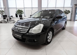Nissan Almera