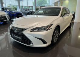 Lexus ES200
