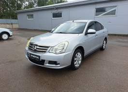 Nissan Almera