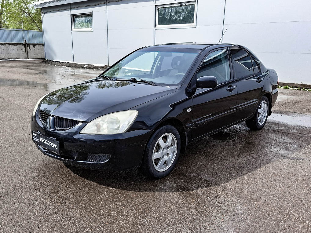 Mitsubishi Lancer