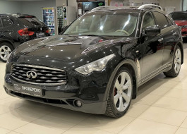 Infiniti FX35