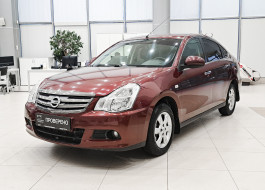Nissan Almera