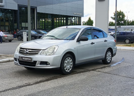 Nissan Almera