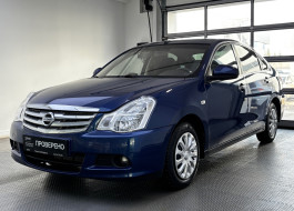 Nissan Almera
