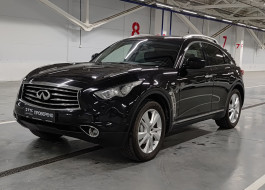 Infiniti QX70