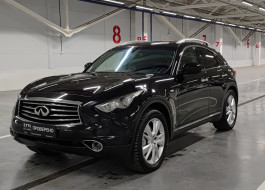 Infiniti QX70