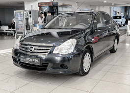 Nissan Almera