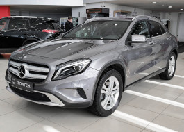 Mercedes-Benz GLA-Class