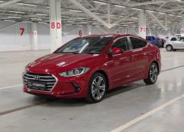 Hyundai Elantra