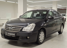 Nissan Almera