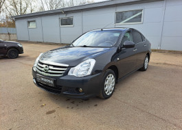 Nissan Almera