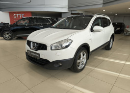 Nissan Qashqai+2