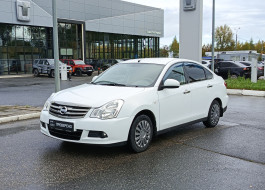 Nissan Almera