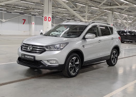 Dongfeng AX7
