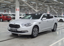 Kia Quoris
